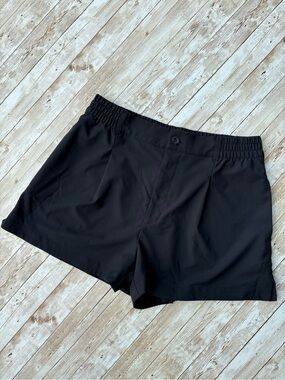 Beyond Yoga Status Shorts